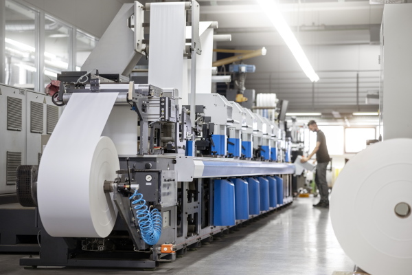 The translation of "Haftmaterial Maschine" from German to Dutch is "Hechtingsmateriaal machine.