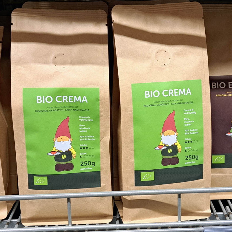Oplossingen Voedsel: hoogwaardige digitale druklabels voor hoogwaardige producten, koffie verpakt in natuurlijk bruin papier.