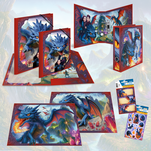 Vrolijke schoolmaterialen met een drakenmotief, waaronder mappen, hoezen en stickers die een fantasierijk landschap tonen.