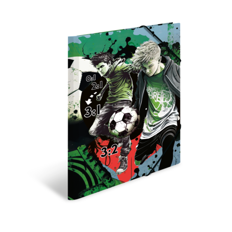 Zwei Fußballspieler in Aktion, einer dribbelt den Ball, während der andere bereit ist, zu schießen. Grafische Elemente und Zahlen im Hintergrund.