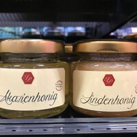 Rollabels online bestellen in digitale druk: Honinglabels voor acaciahoning in de schappen
