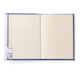 Ein offenes, leeres Notizbuch mit blauen Einband und unbeschriebenen Seiten. Ein Etikett ist auf der linken Seite sichtbar.