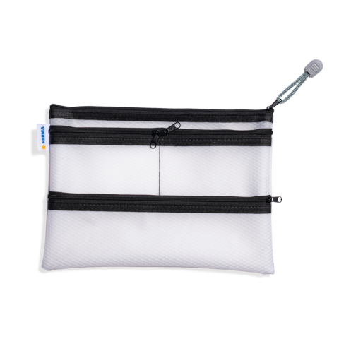 Weiße Tasche mit zwei schwarzen Reißverschlüssen, geeignet zur Aufbewahrung von kleinen Gegenständen oder Dokumenten.