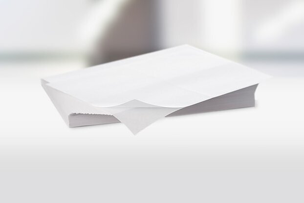 Blanco etiketten: Stapel met HERMA blad etiketten, ook wel laser etiketten genoemd, liggend formaat
